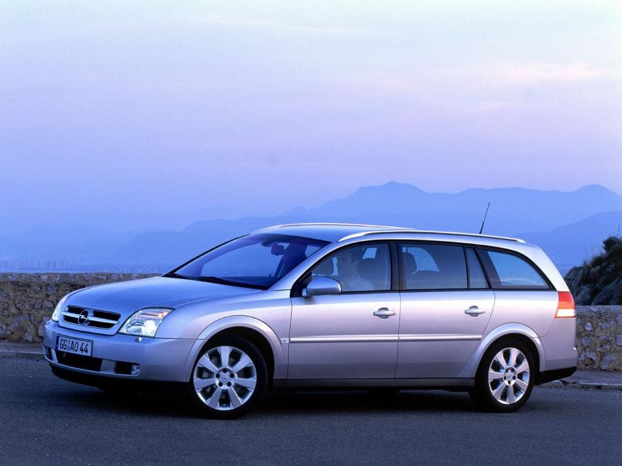  Opel Vectra Combi 2002 года  (фото 28 из 28)